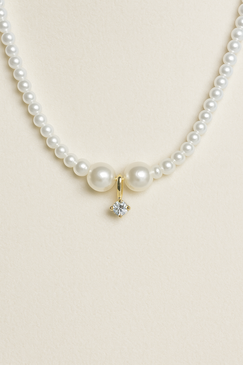 Classic Pearl Necklace - Diamond Pendant